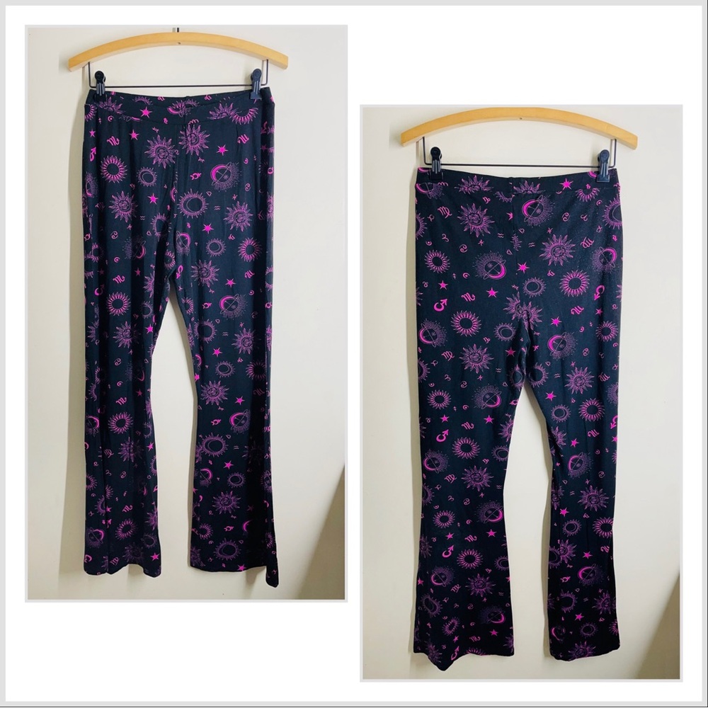 ASOS Cosmic Zodiac Print Jersey Flare Pants Black Pink size 10